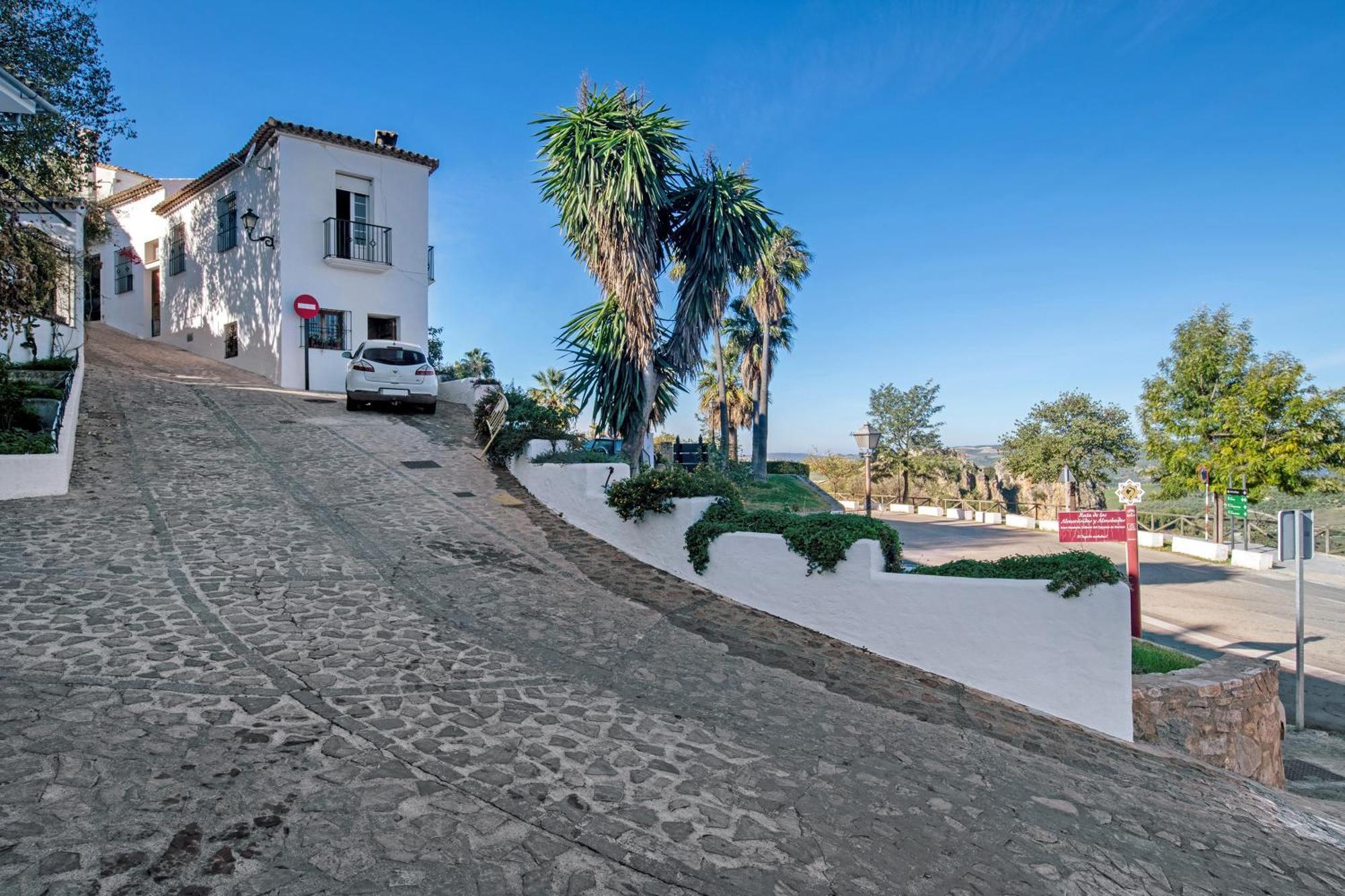 Гостевой дом Casa Alucema Саара-де-ла-Сьерра Экстерьер фото